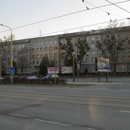 Sd Urbankova 2 Vandrarhem Košice Exteriör bild