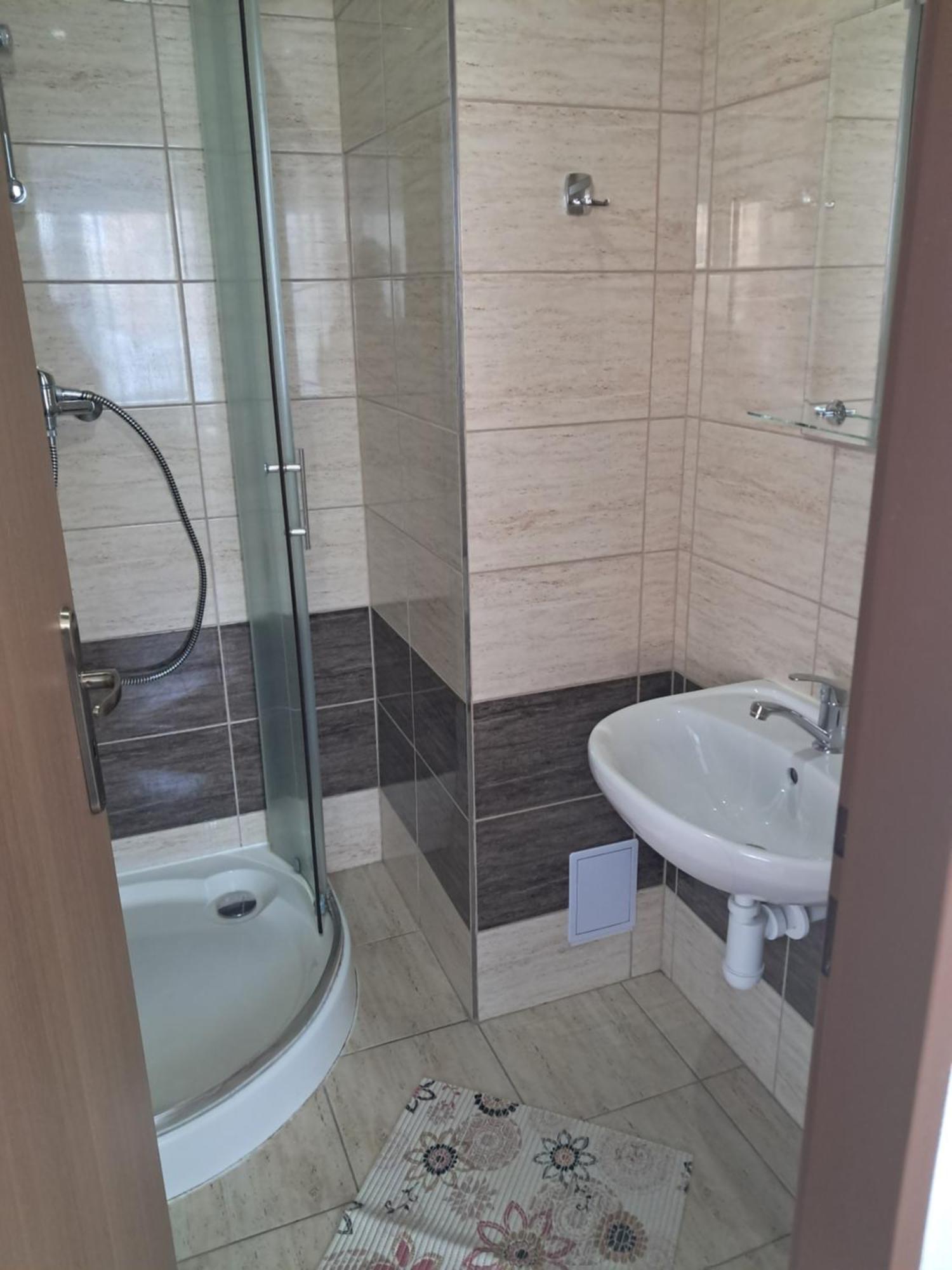 Sd Urbankova 2 Vandrarhem Košice Exteriör bild